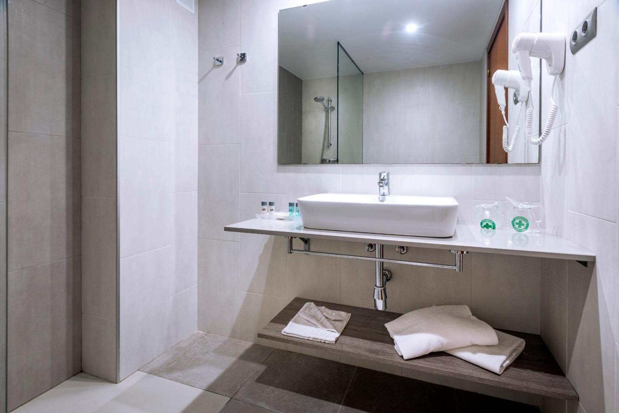 Hotel 4r Gran Regina 4*